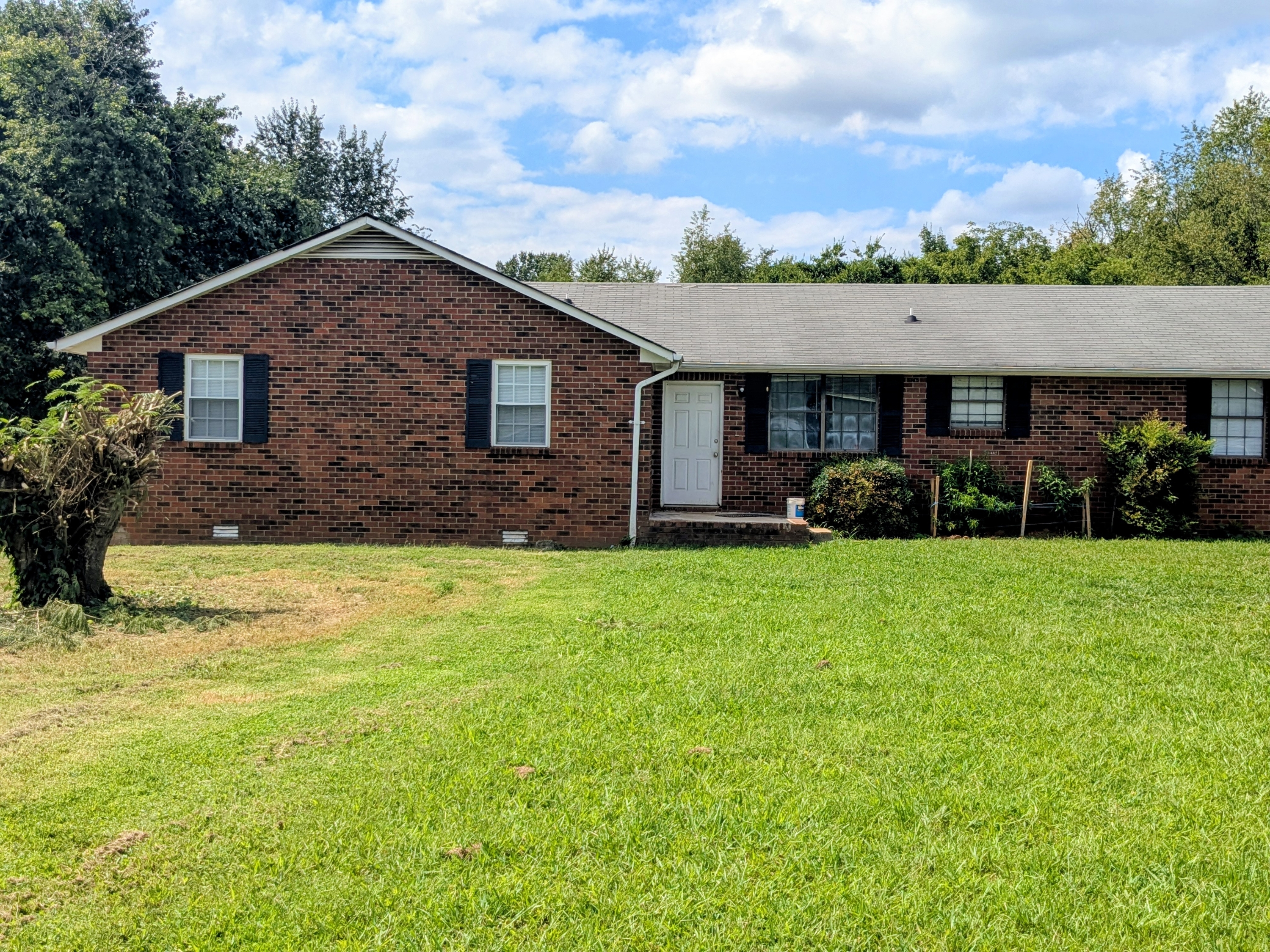 2801 Reynolds Drive